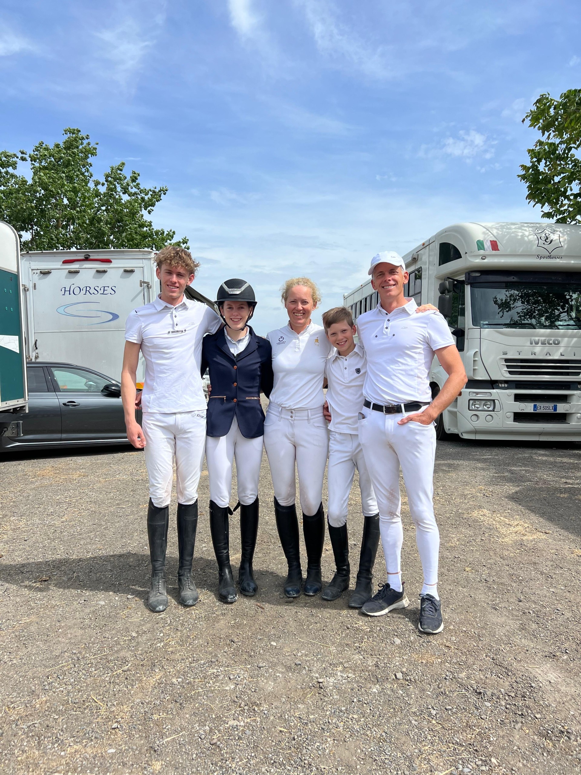 Podium Positions for Family of 5 @ Busto Arsizio A5* Show